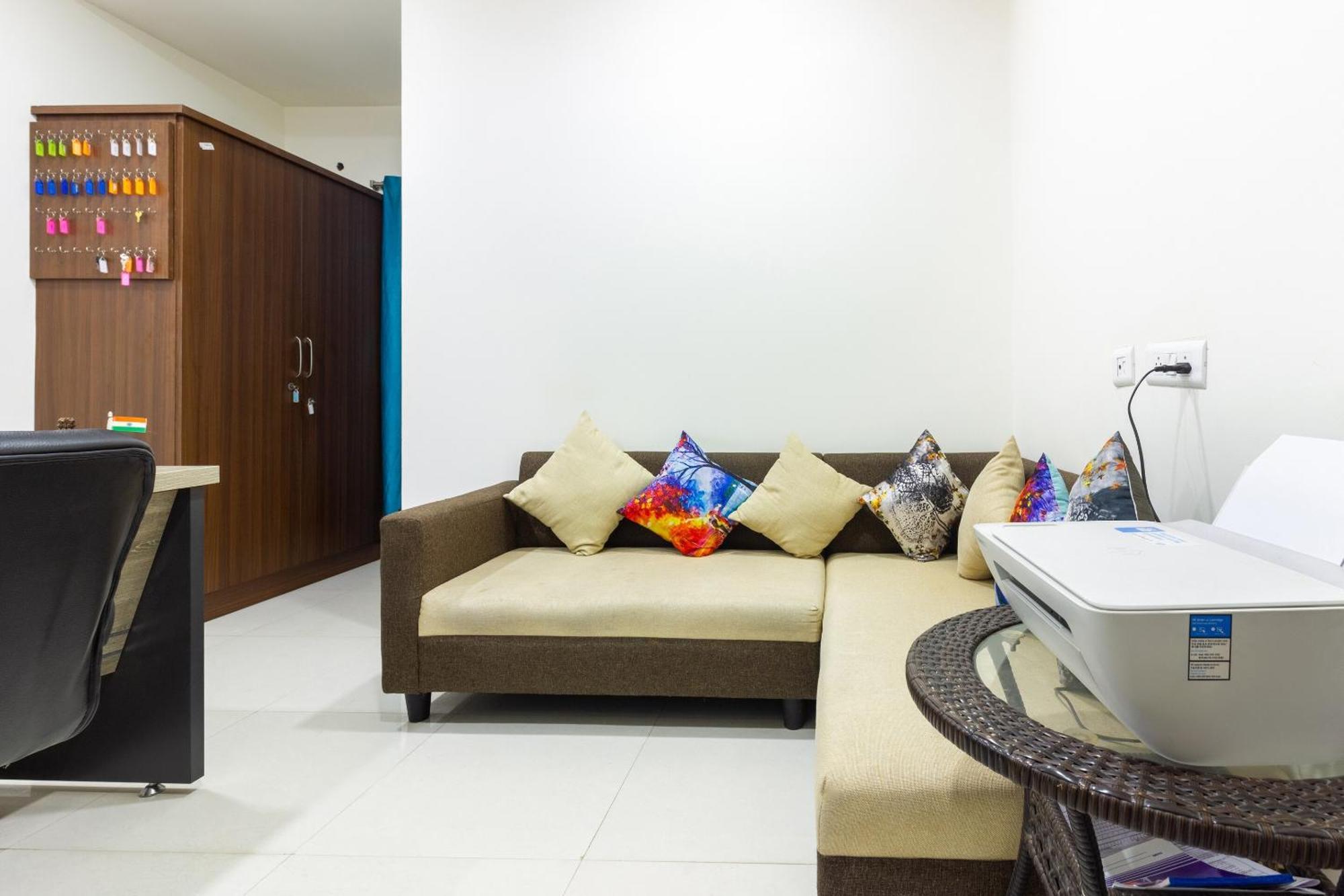 Super Hotel O Qualia Inn Kondapur Near Botanical Garden Haidarábád Kültér fotó